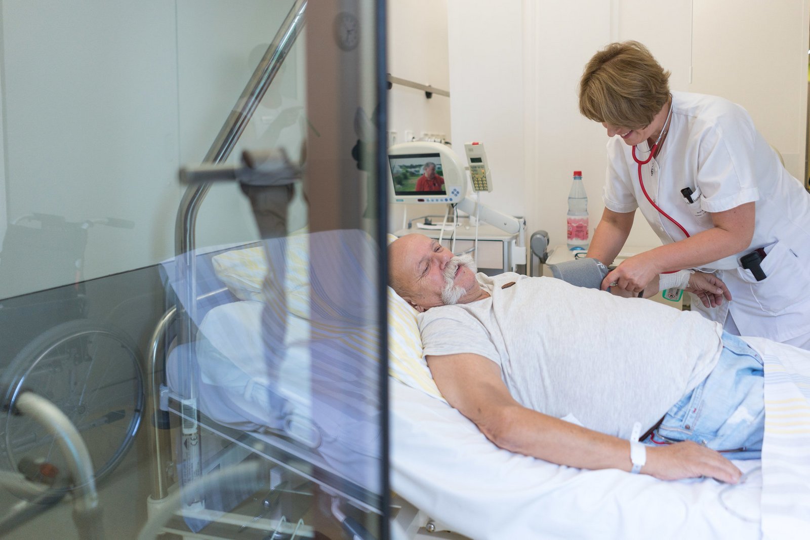 Pflegerische Untersuchung in der Klinik für Geriatrie