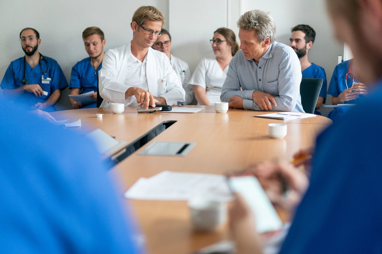 Interdisziplinäre Zusammenarbeit in und außerhalb des Krankenhauses Hedwigshöhe