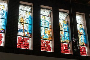 Kapellenfenster in der Hedwigskapelle 