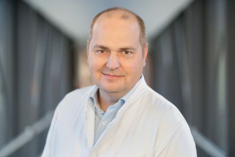 Dr. med. Jens Königer